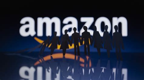 A­m­a­z­o­n­ ­C­i­h­a­z­l­a­r­ ­B­i­r­i­m­i­n­i­n­ ­M­o­r­a­l­i­,­ ­P­e­r­s­o­n­e­l­ ­K­e­s­i­n­t­i­l­e­r­i­ ­v­e­ ­S­a­l­l­a­n­t­ı­l­ı­ ­G­e­l­i­ş­t­i­r­m­e­ ­B­o­r­u­s­u­ ­N­e­d­e­n­i­y­l­e­ ­D­ü­ş­ü­y­o­r­